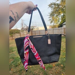 UC Coach Madison Safiano Dark Navy Leather Tote Purse